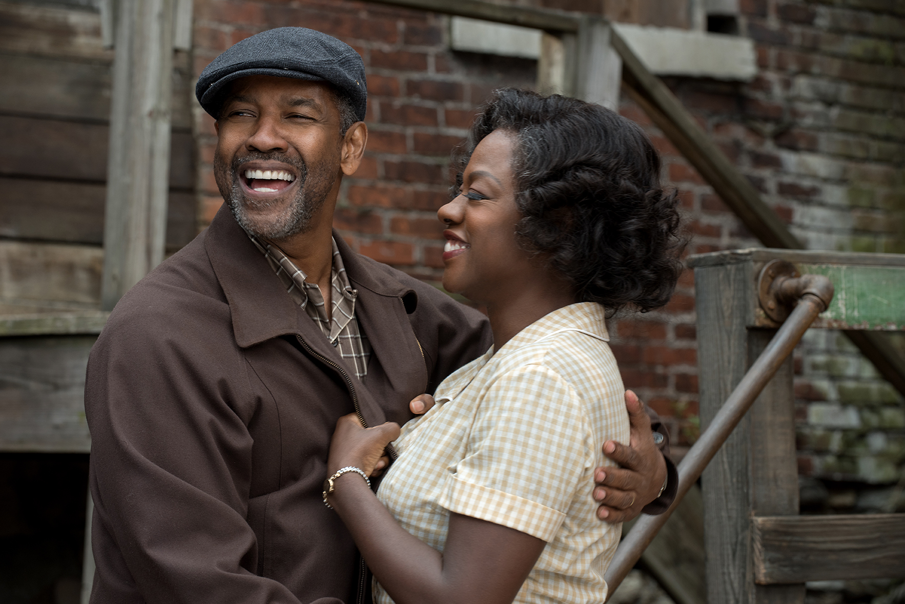 Denzel Washington plays Troy Maxson and Viola Davis plays Rose Maxson in Fences from Paramount Pictures.